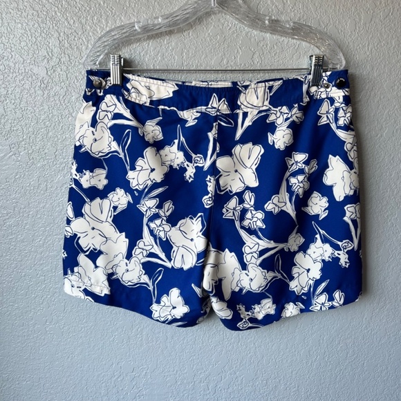 Ted Baker Haynee Floral Swim Trunks with adjustable waistband - Picture 2 of 14